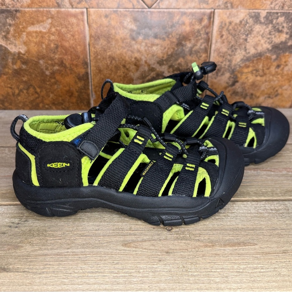 KEEN Kids Newport Sandals